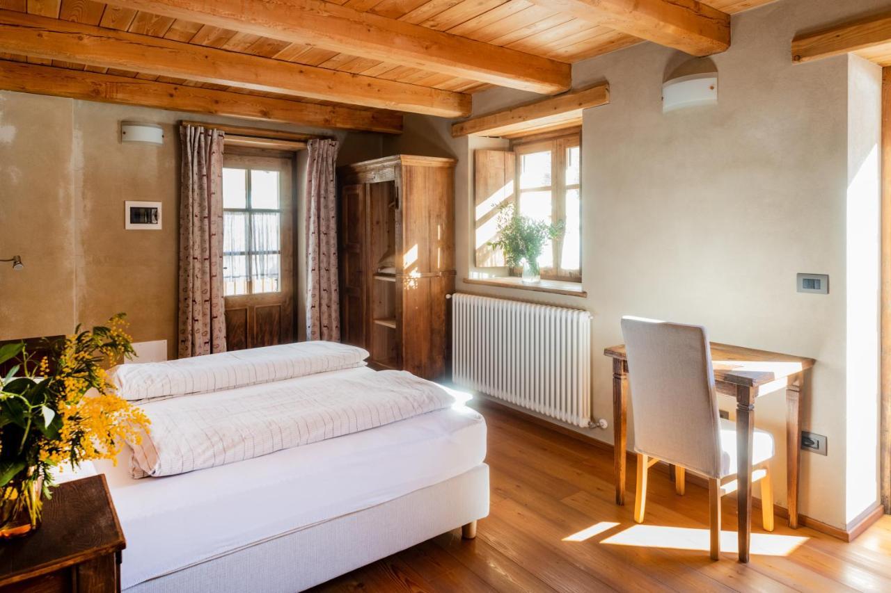 Albergo Locanda Mistral Acceglio Exterior photo