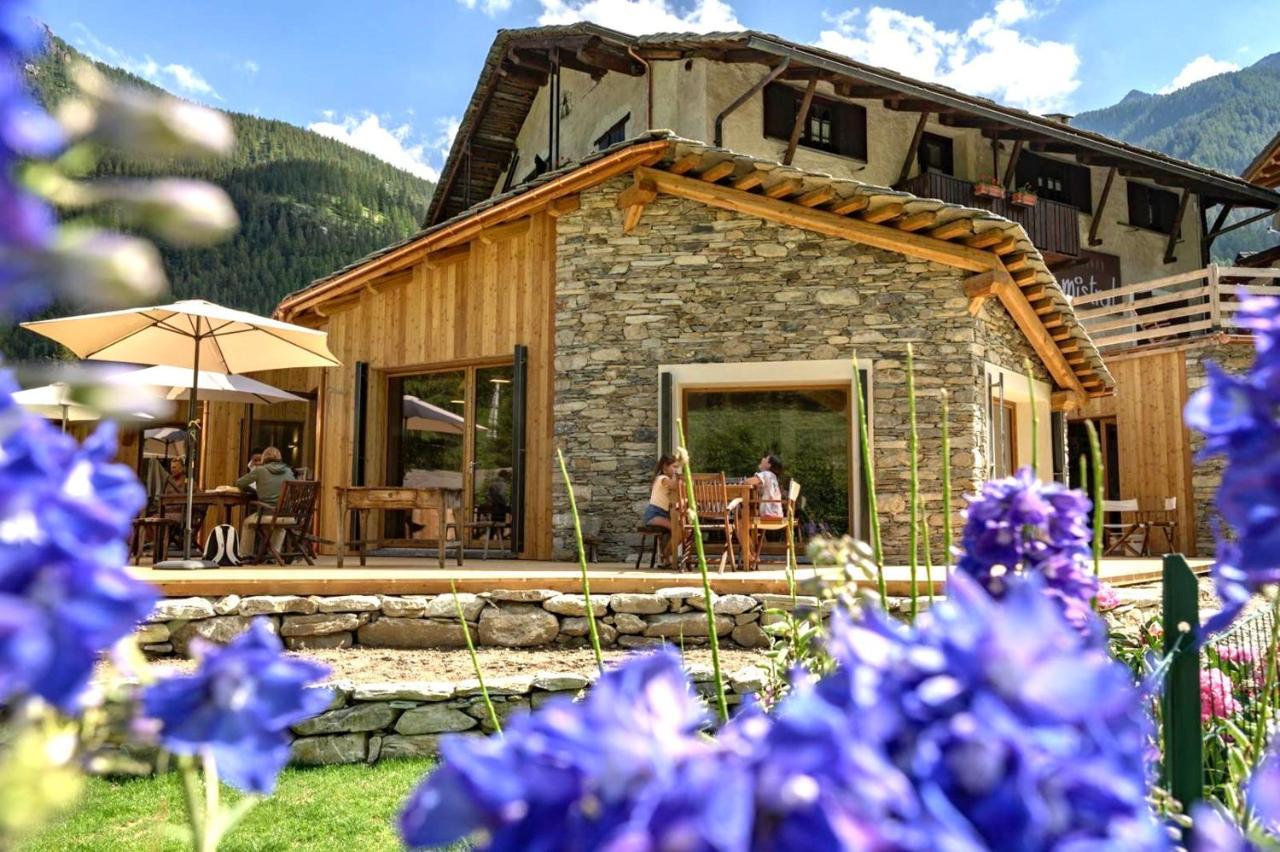 Albergo Locanda Mistral Acceglio Exterior photo