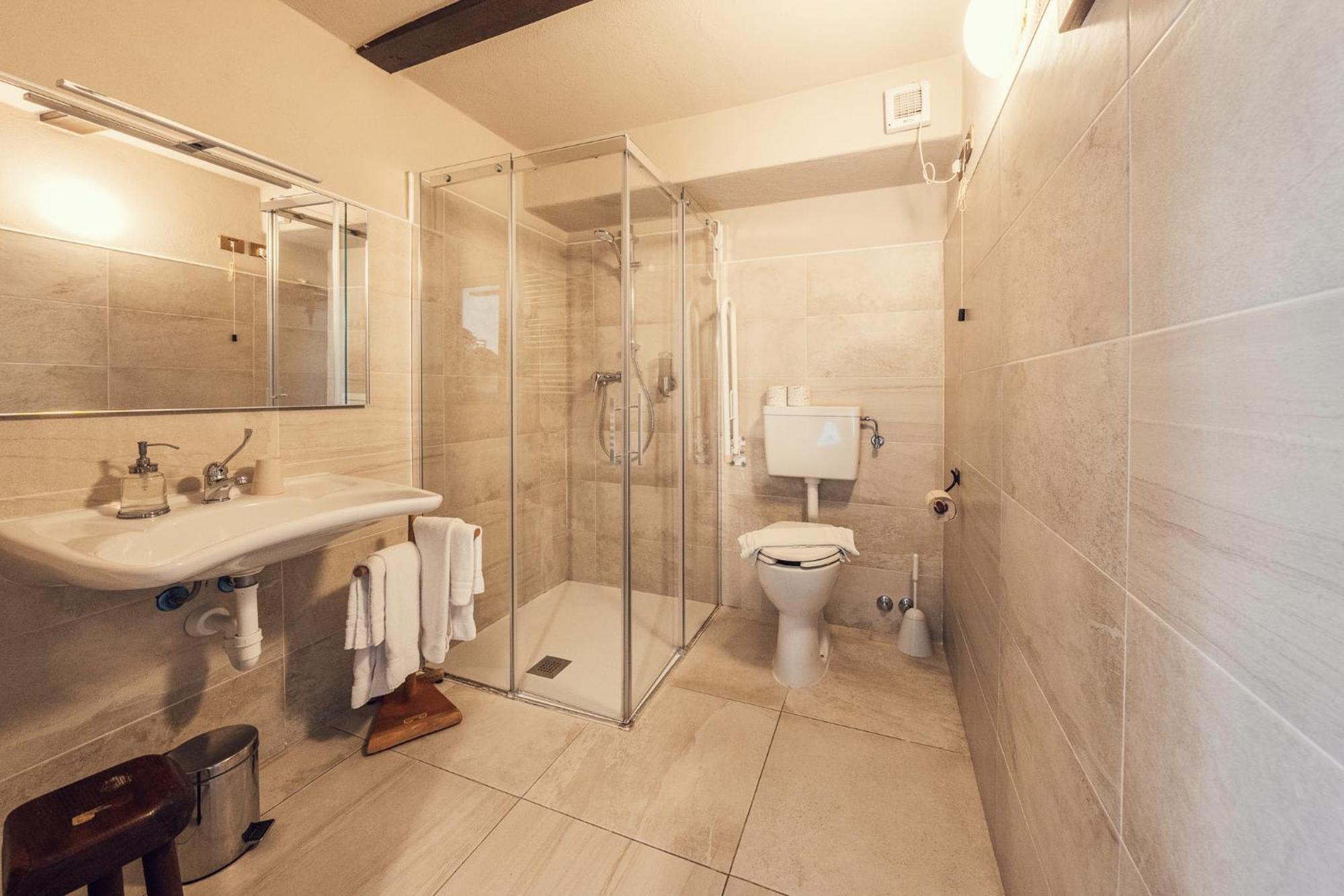 Albergo Locanda Mistral Acceglio Exterior photo